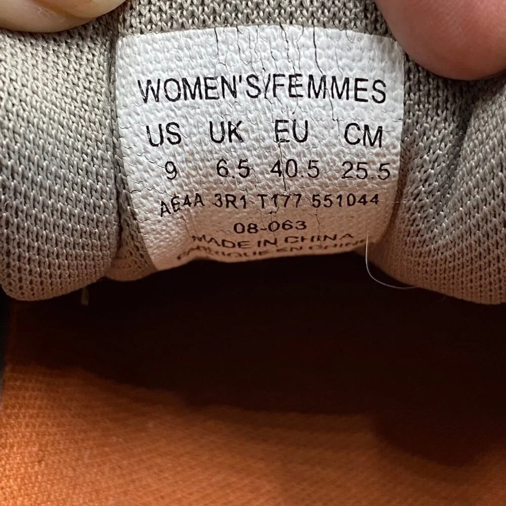 The North Face Hiking Sneaker Women's Size 9